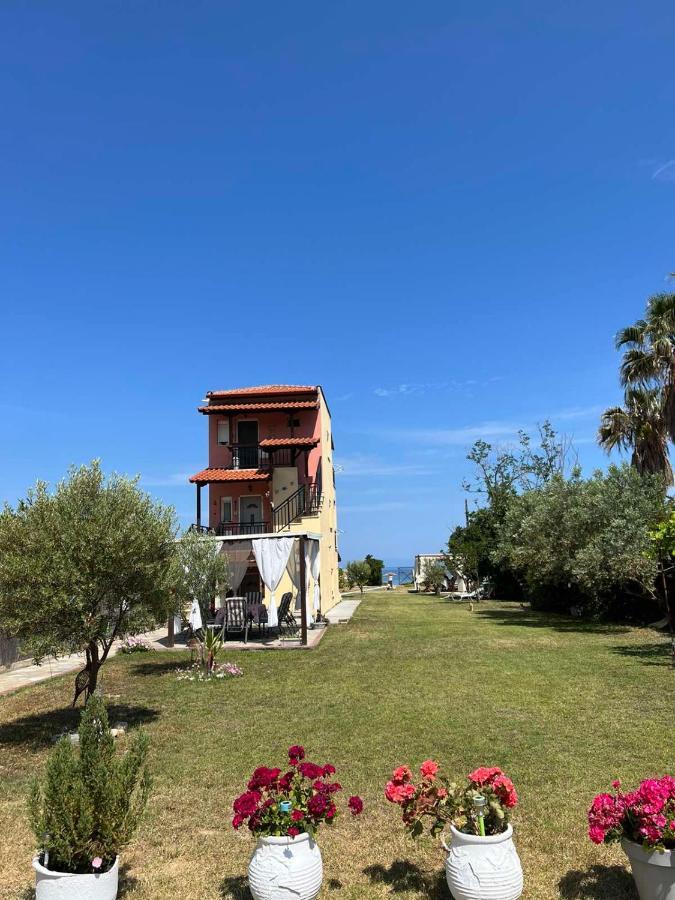Lia'S Beach House Agios Nikolaos  Eksteriør billede
